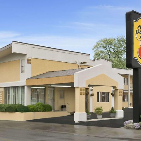 Super 8 By Wyndham Belleville St. Louis Area Exterior foto